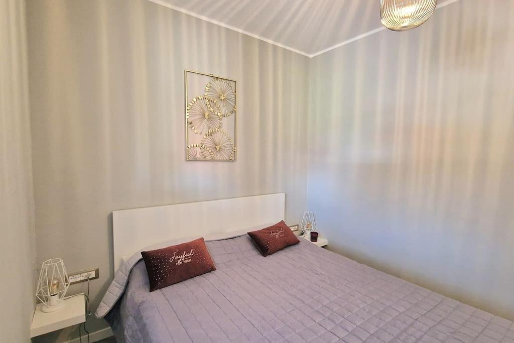 Europa Pool Apartment Бардолино Екстериор снимка